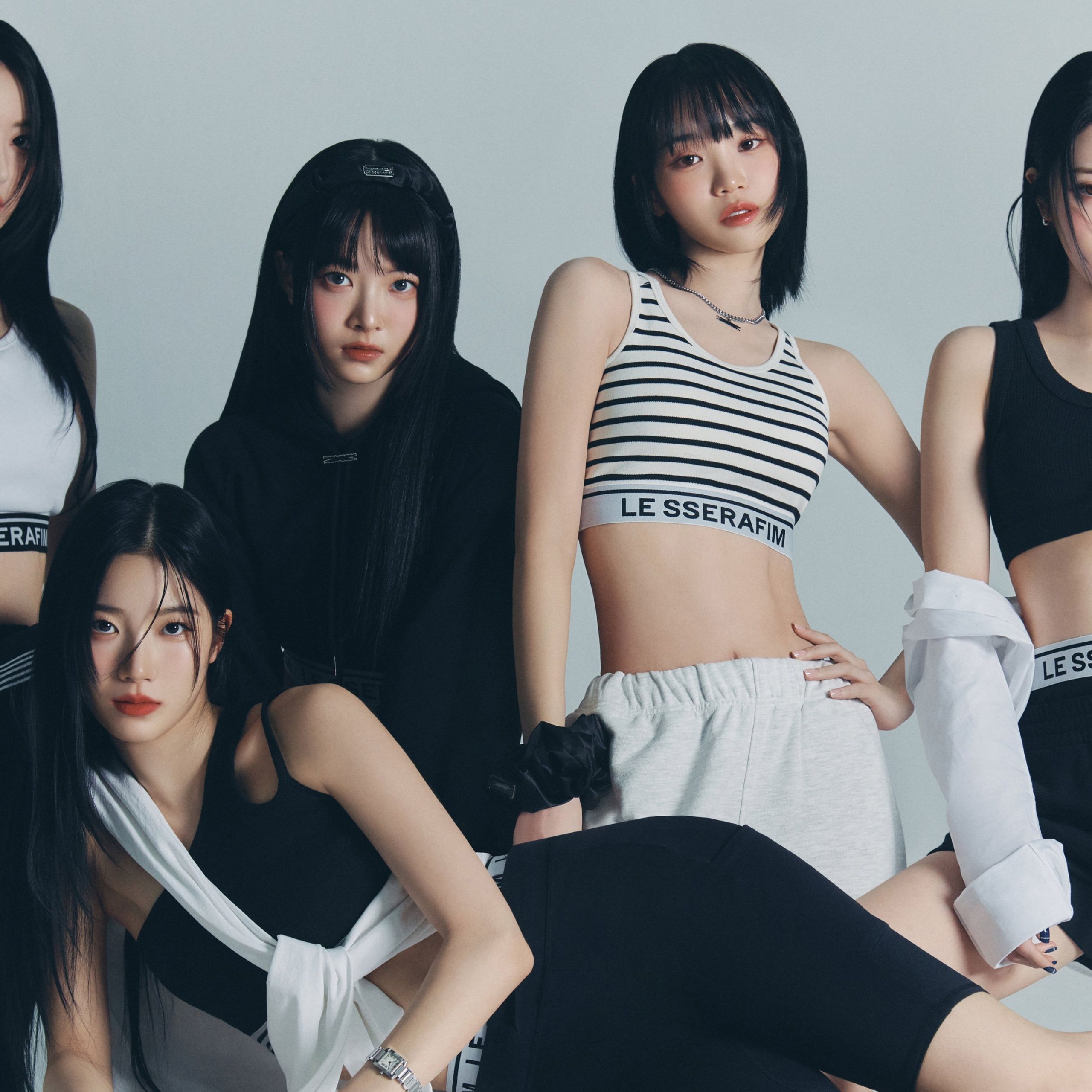 2560x2560 Le Sserafim Wallpaper 4K, Girl Group, K Pop, Korean Singers