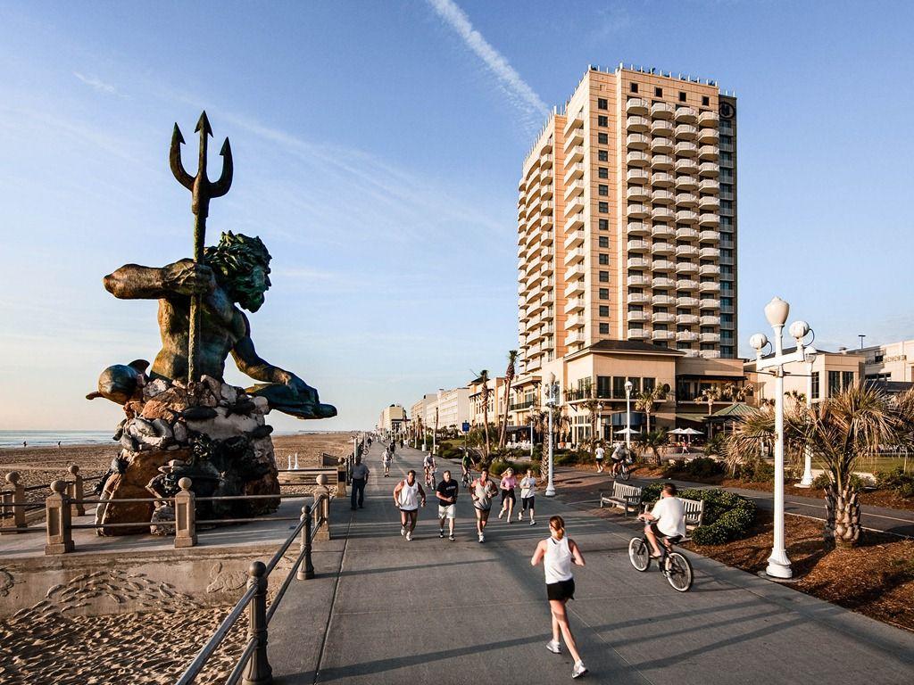 1024x768 Oceanfront Boardwalk: The Soul of Virginia Beach
