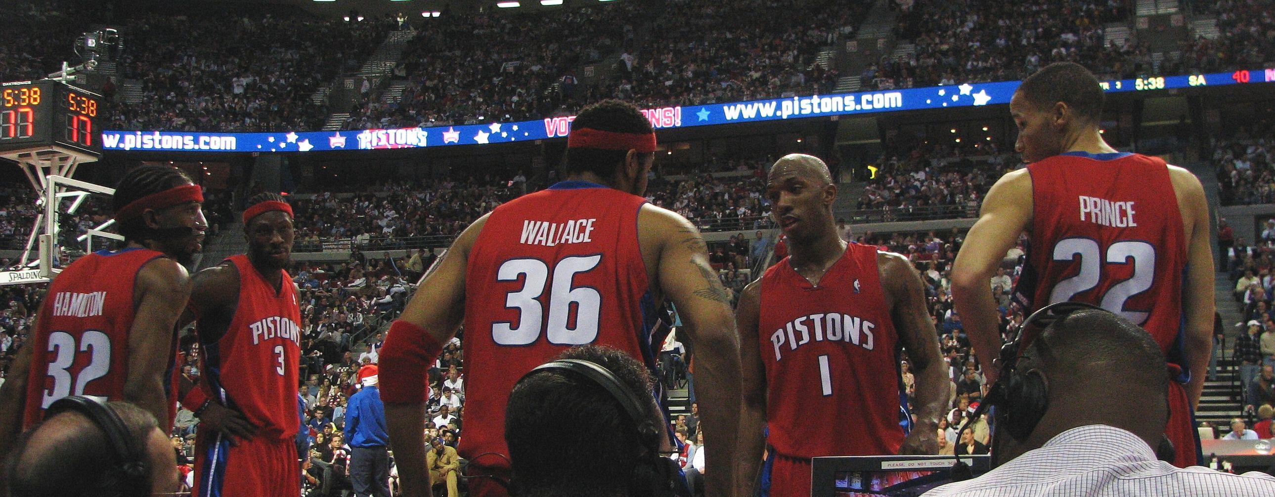 2579x1006 Rip Hamilton