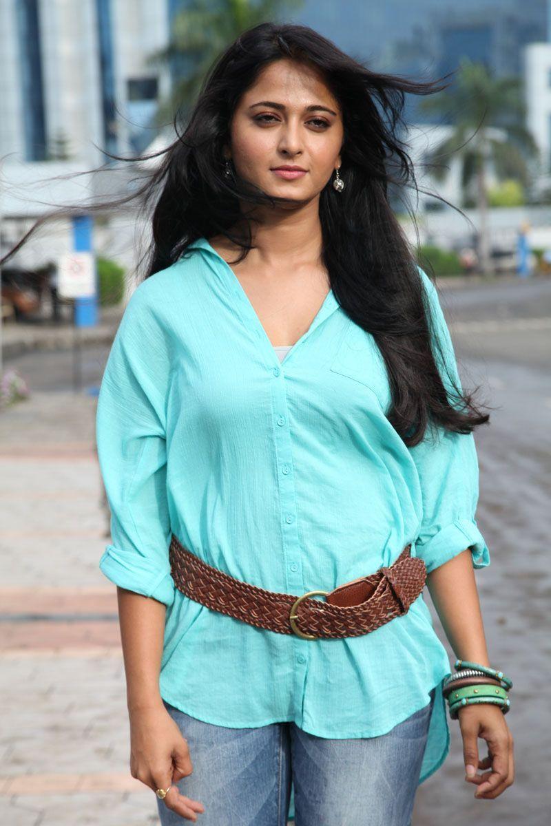 800x1200 Download Anushka Shetty Stills in Mirchi Wallpaper HD FREE Uploaded by wallpaper id. Actress anushka, Anushka photo, Bollywood actress hot photo