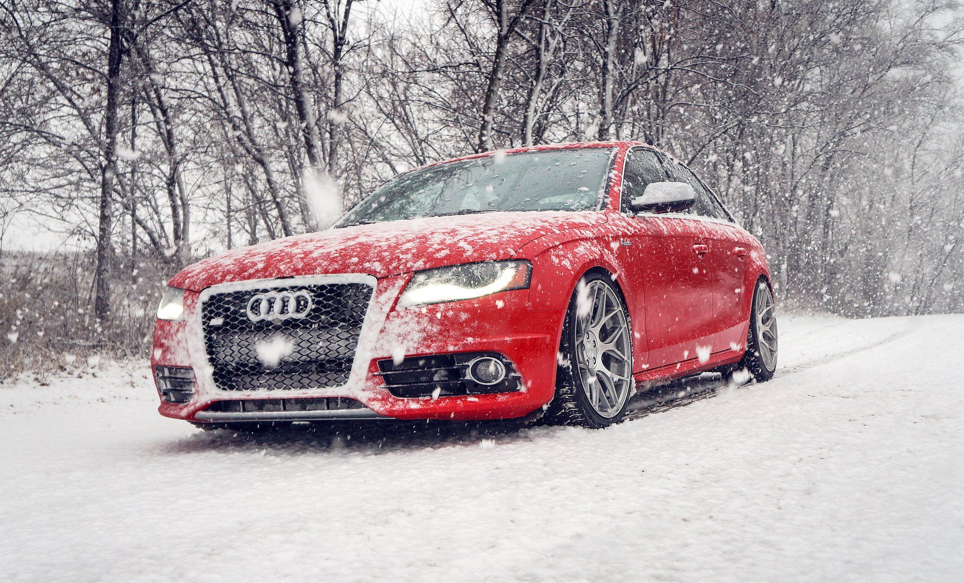 1920x1162 HD Wallpaper: Audi S4 in Winter Snowfallx1162