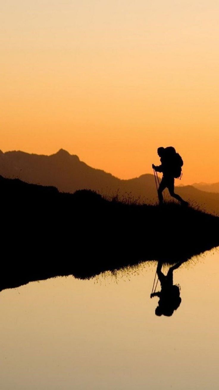 736x1308 Gambar Animasi Pendaki Gunung