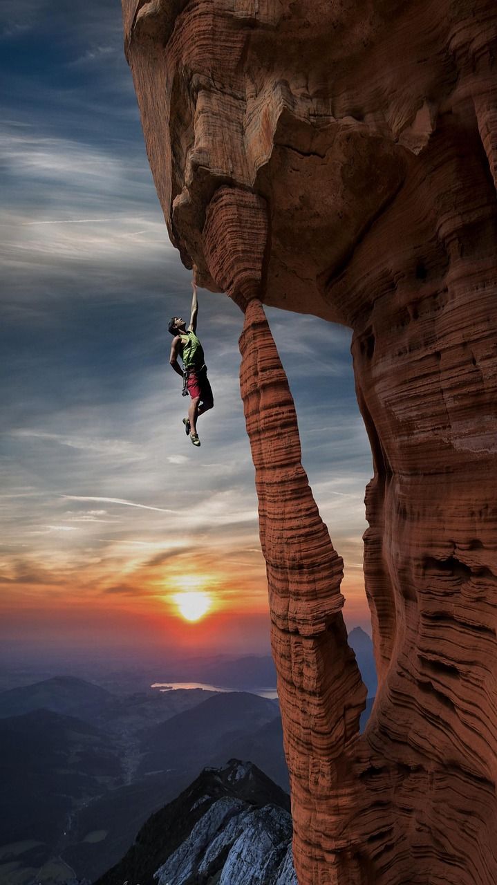 719x1280 Gunung Pendaki Pendakian gratis di Pixabay