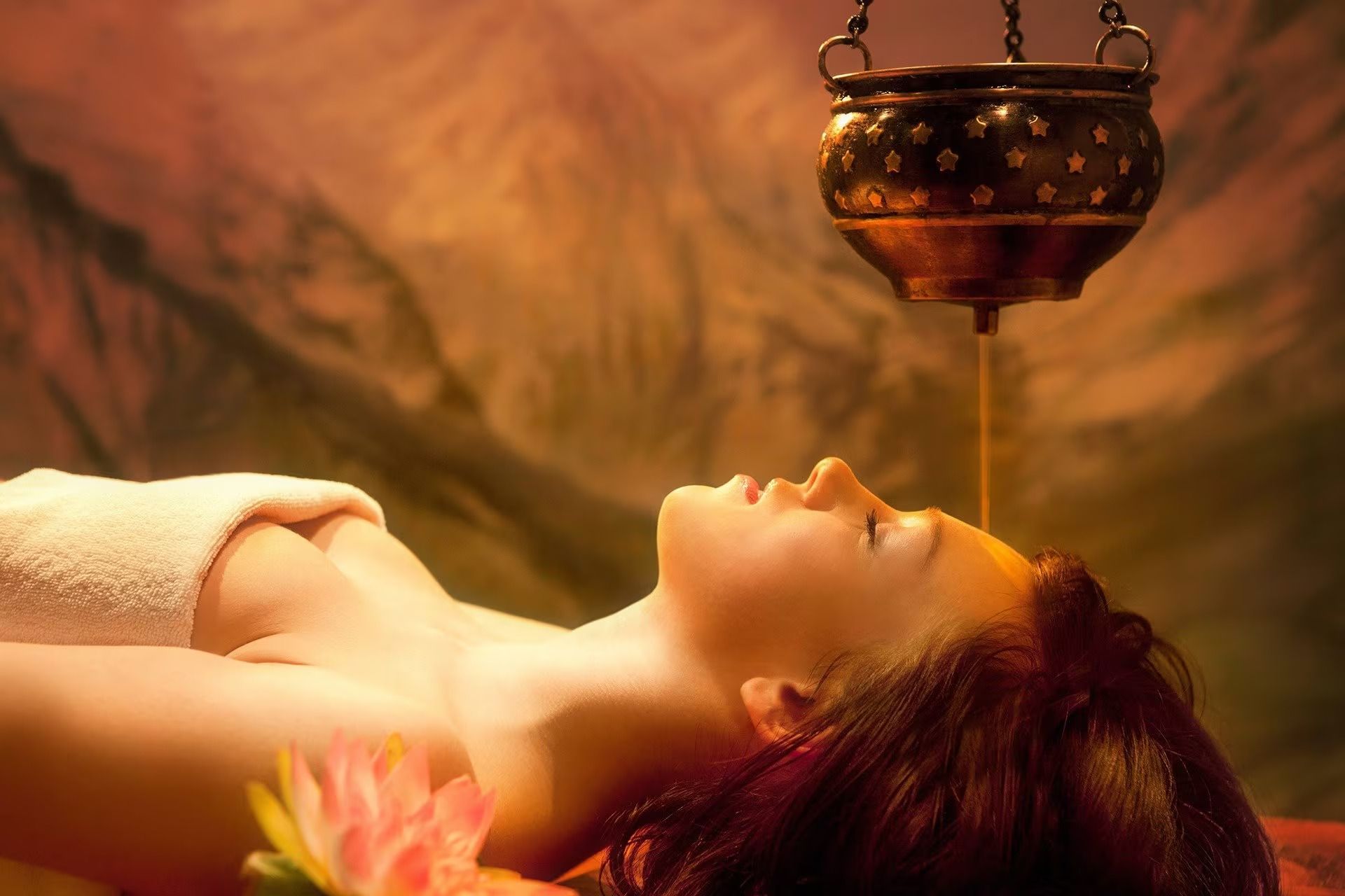 1920x1280 Shirodhara Therapy In Ayurveda Lords Ayurveda Kannur, Kerala