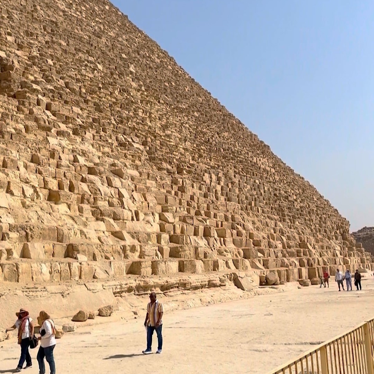 1200x1200 Khufu Pyramid Pyramid Khufu Image Free Download On Magnific (formerly Freepik)