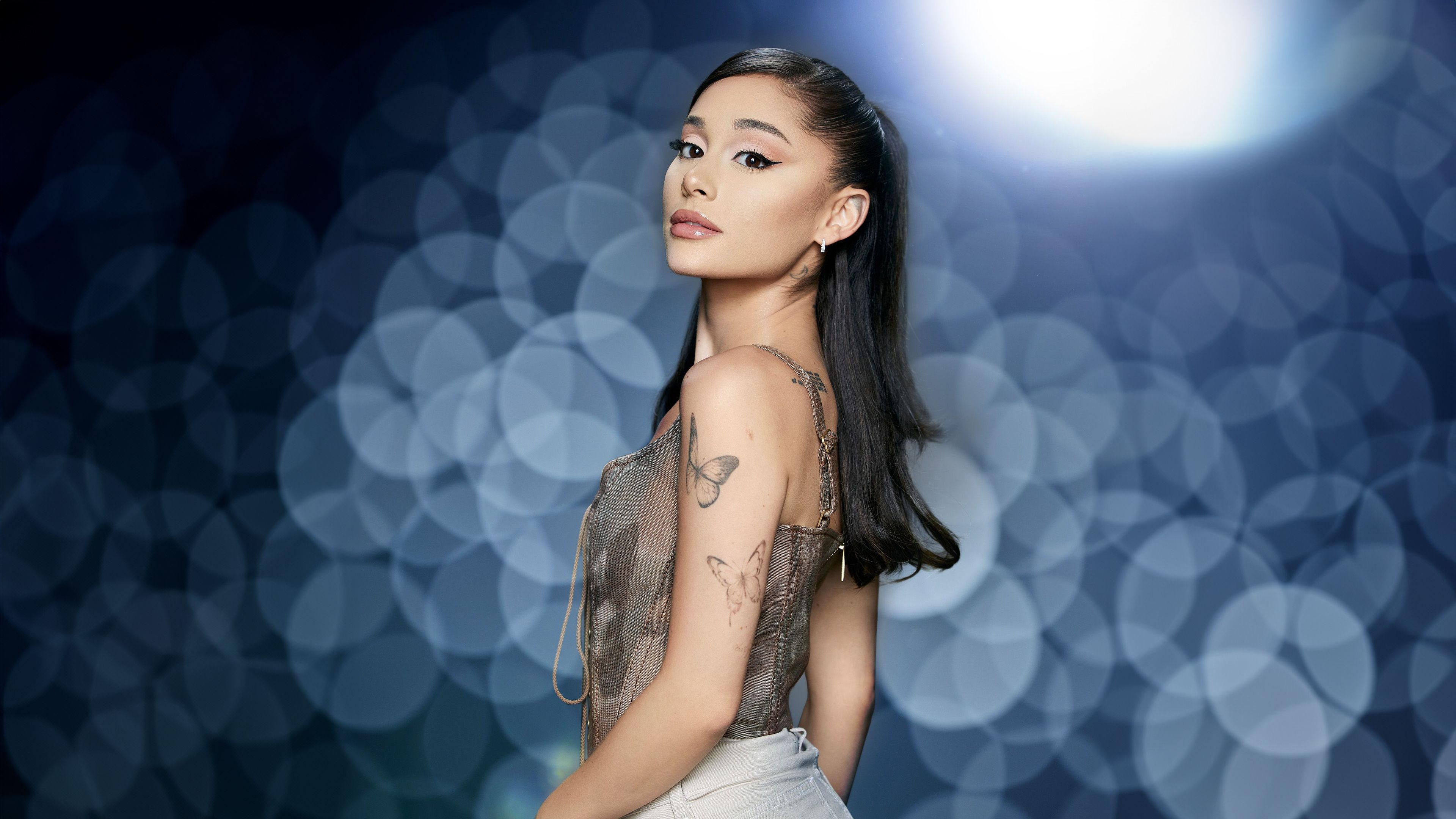 3840x2160 Ariana Grande Wallpaper 4K, Bokeh Background, American singer