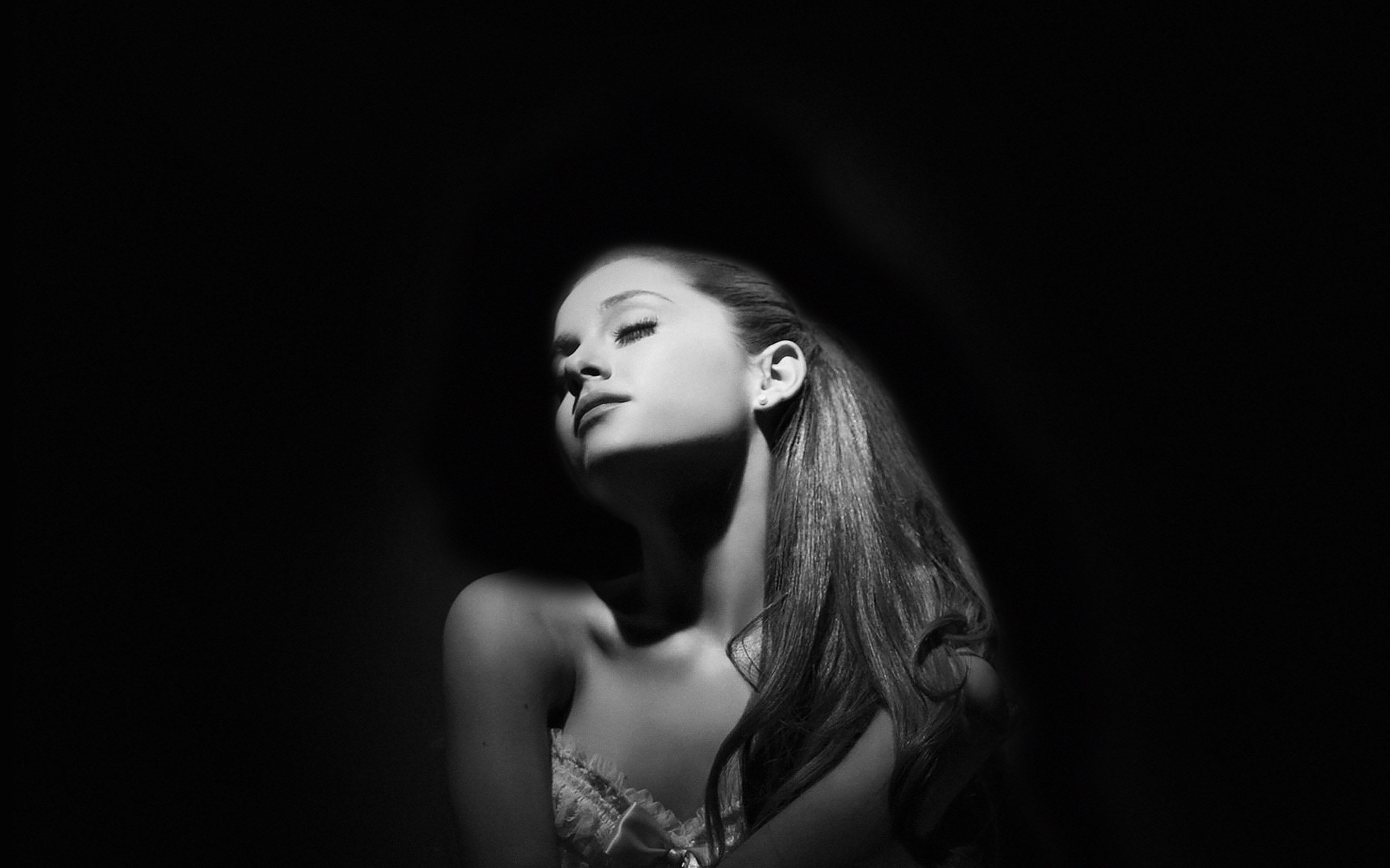 3840x2400 Ariana Grande PC 4k Wallpaper