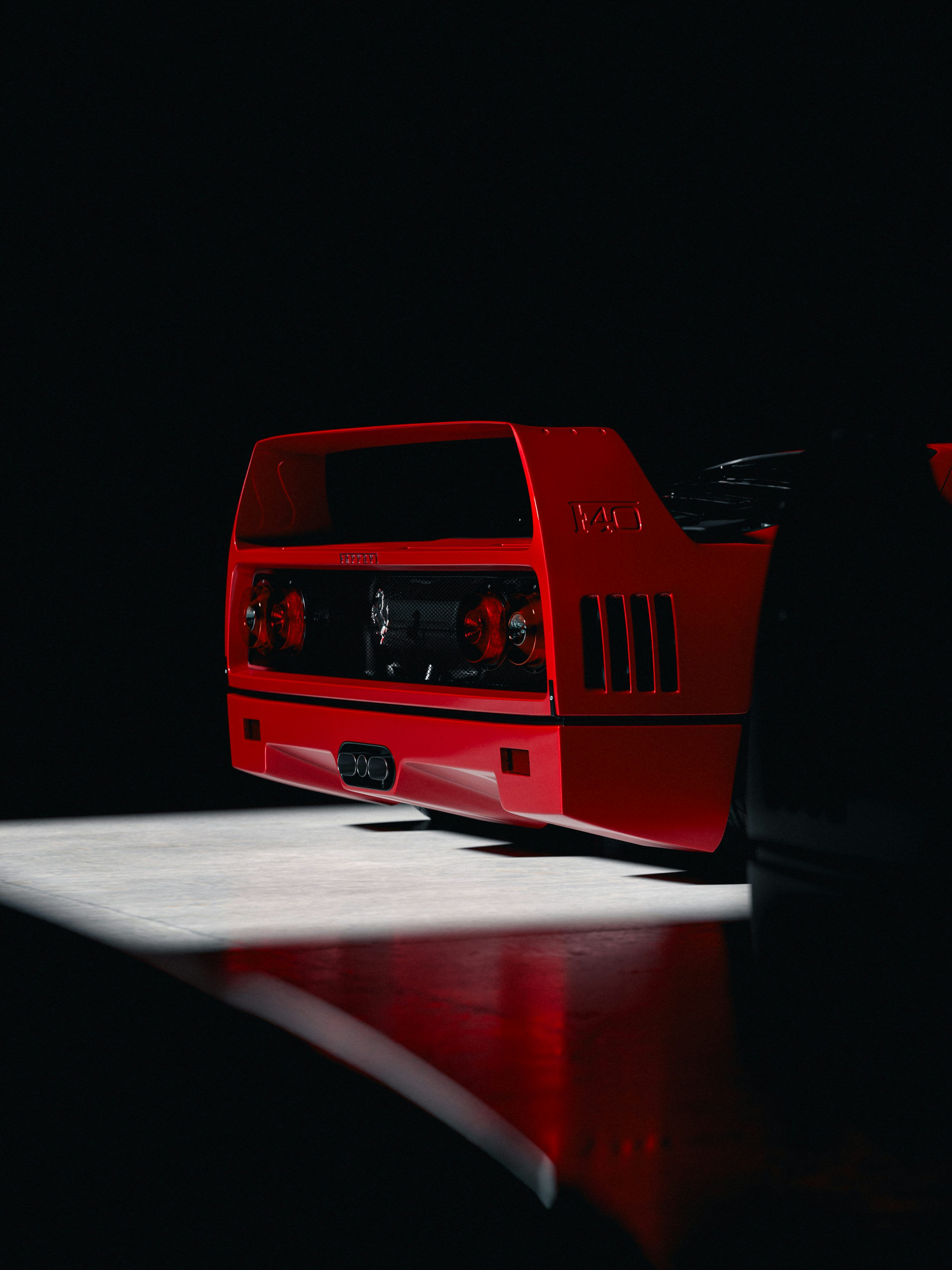3000x4000 Ferrari F40 Picture. Download Free Image