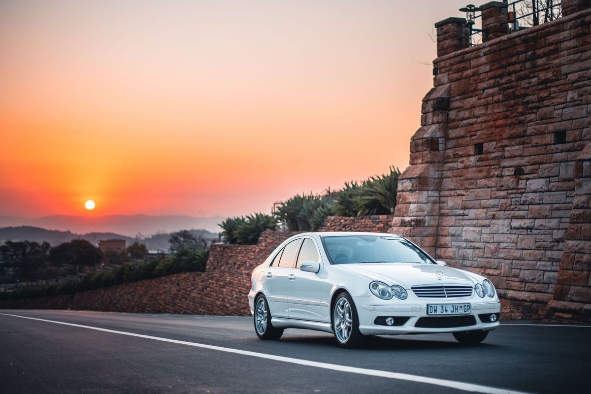 1200x800 Modern Classic: Mercedes Benz C55 AMG