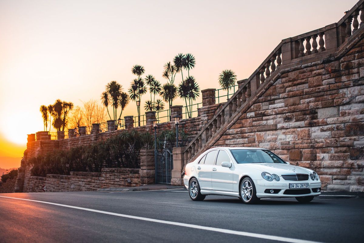 1200x800 Modern Classic: Mercedes Benz C55 AMG