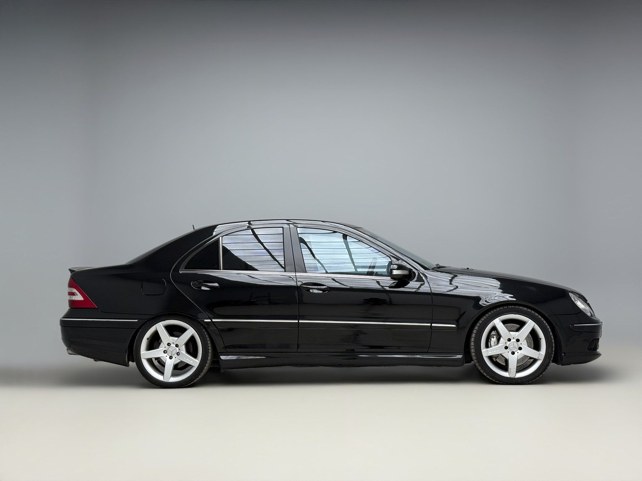 2048x1536 Mercedes Benz C55 AMG. Classic Driver Market