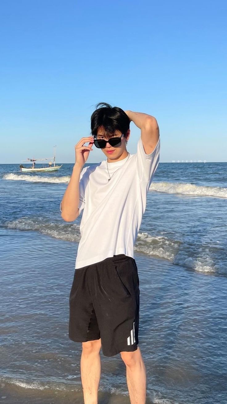 736x1308 Yin Anan Wong wallpaper