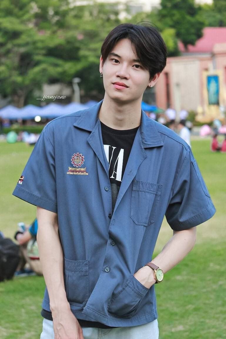 769x1154 