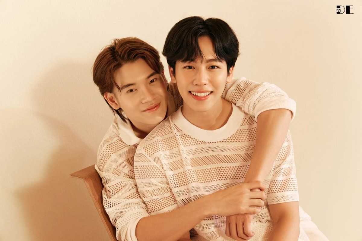 1200x800 ปล่อยคนที่กอดอยู่ออกมาหรือยังก่อนนน KLOVEYINYIN #yinyin_anw YIN Anan #YINWAR #หยิ่นวอร์
