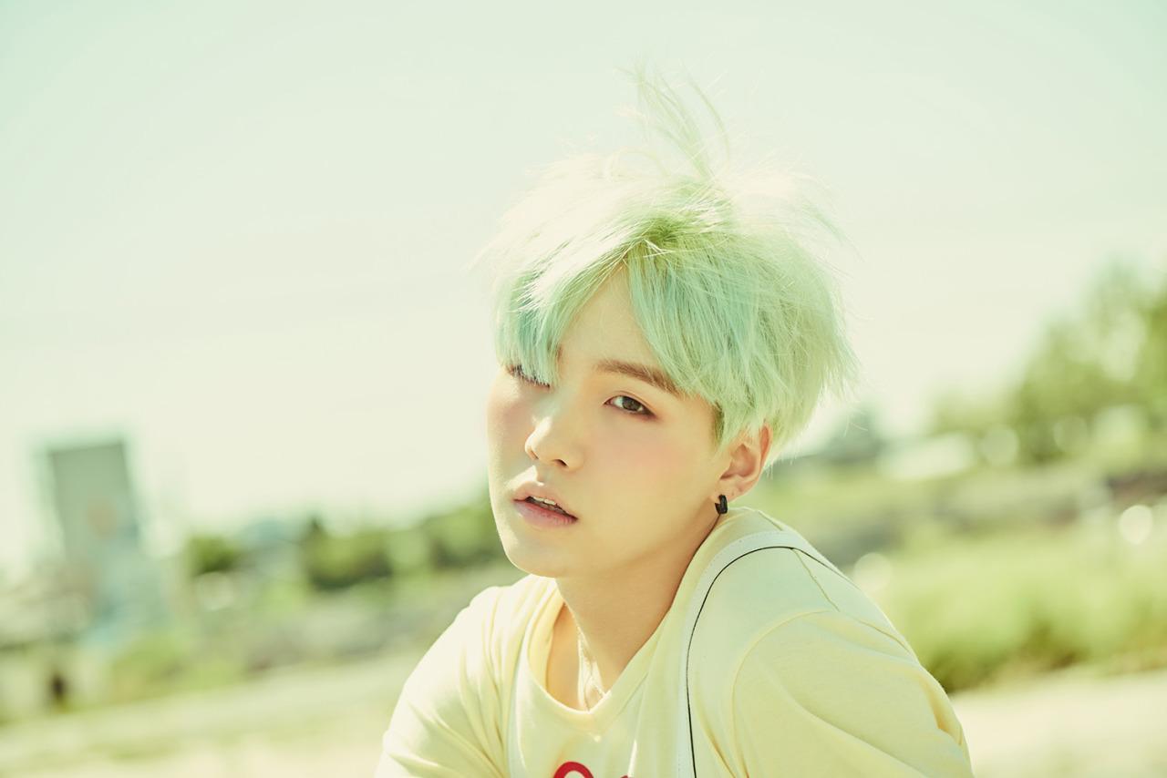 1280x854 Yoongi Desktop Wallpaper