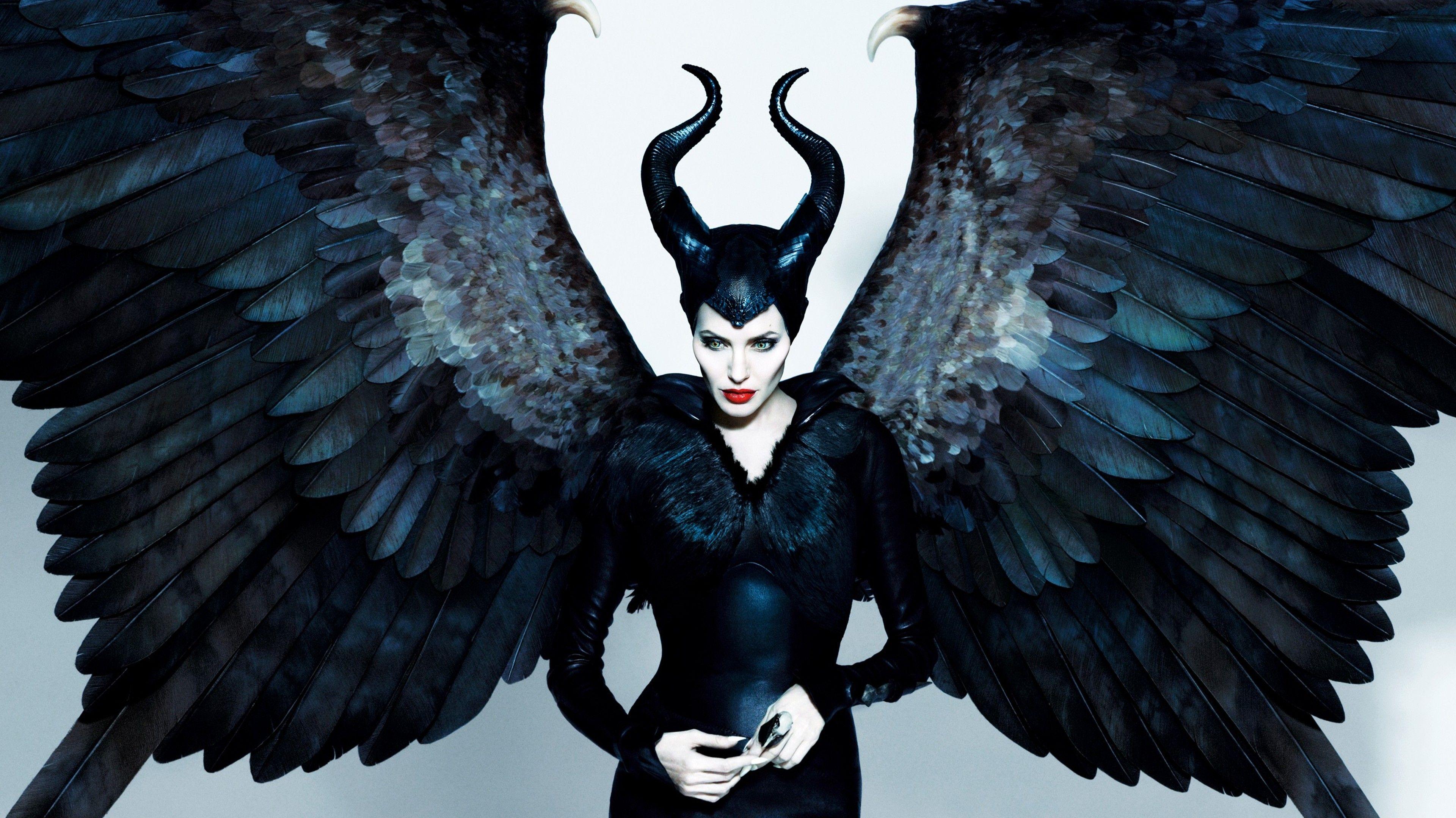 3840x2160 Maleficent Choker 2 Wallpaper