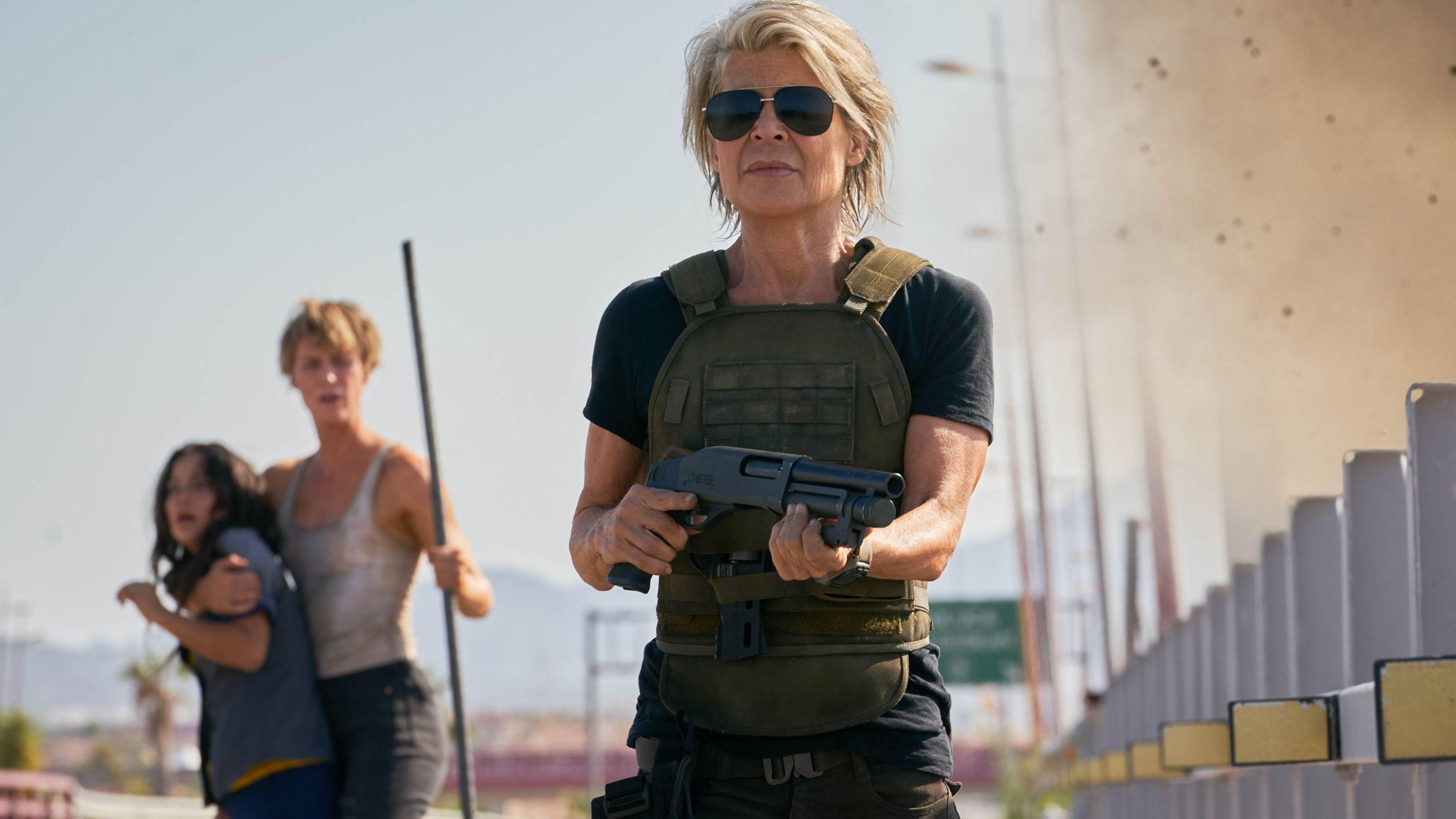 3000x1688 Linda Hamilton HD Wallpaper