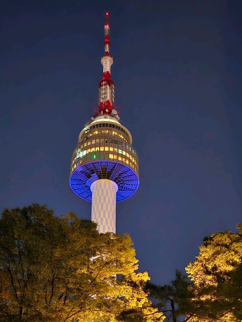 810x1079 How To Catch Jaw Dropping Autumn Vibes At Namsan Tower