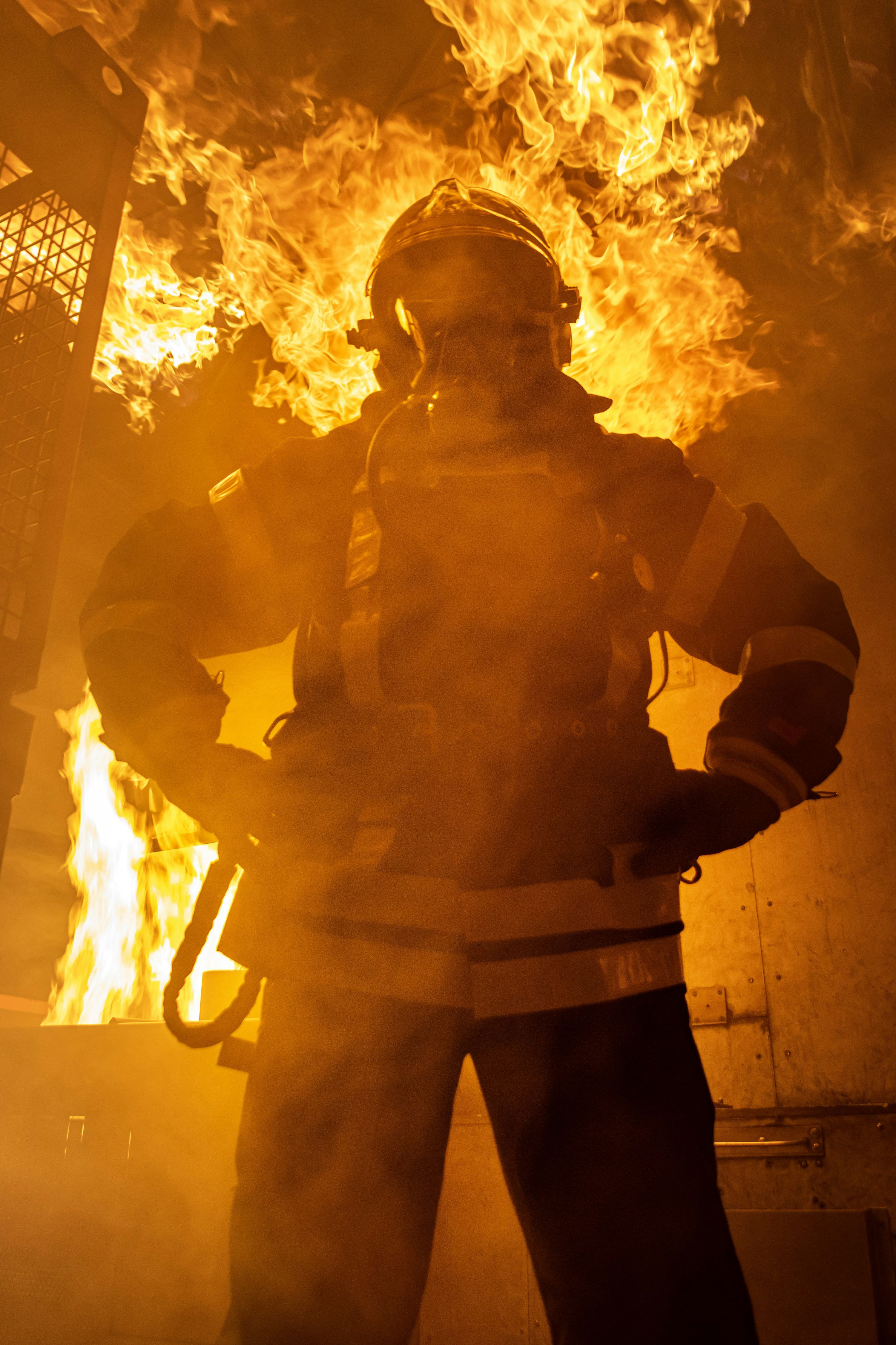 3000x4500 Firefighter Picture. Download Free Image