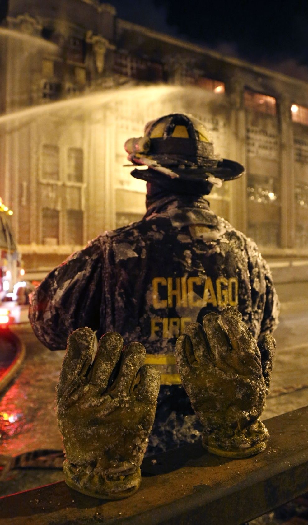990x1688 Chicago Fire Department Wallpaper