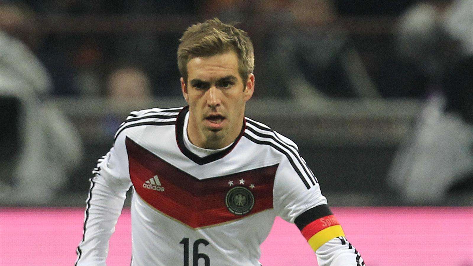 Philipp Lahm Wallpapers Top Free Philipp Lahm Backgrounds Wallpaperaccess