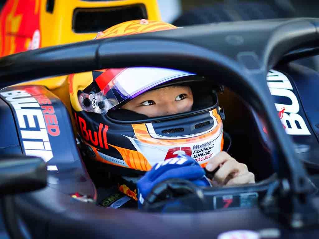1024x768 Yuki Tsunoda handed AlphaTauri young driver test