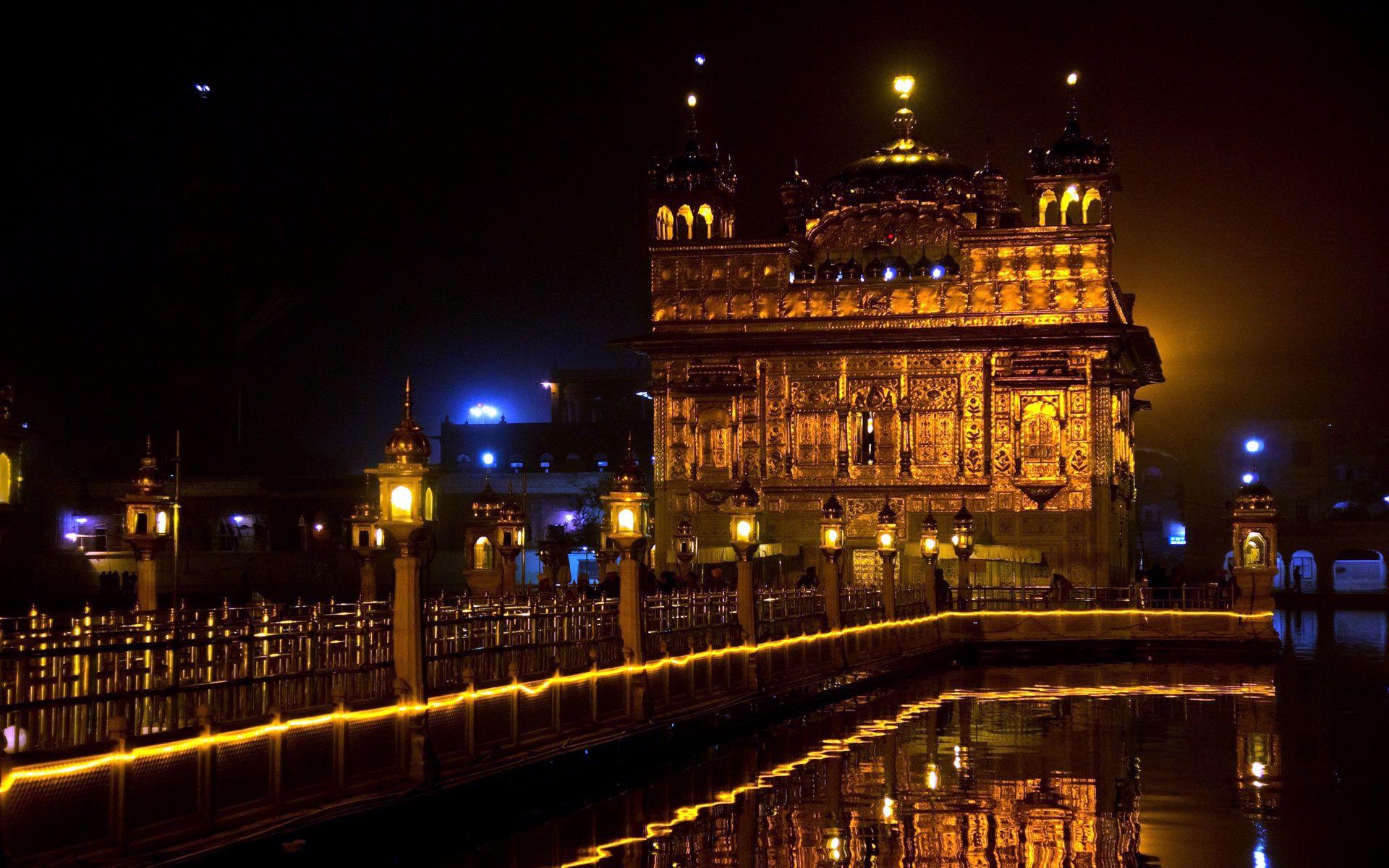 Golden Temple at Night Wallpapers - Top Free Golden Temple at Night ...