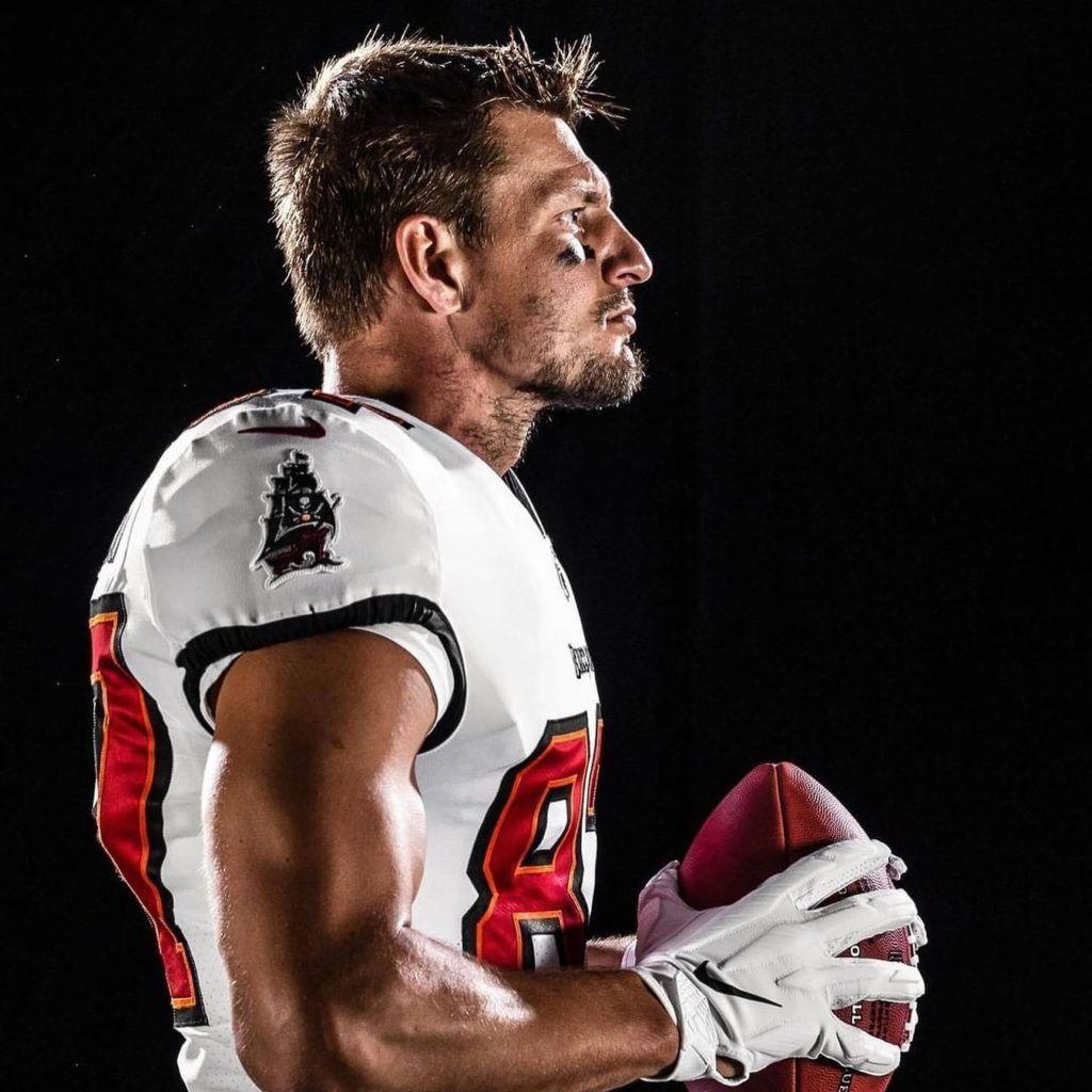 1024x1024 First Image Of Rob Gronkowski In Buccaneers Uniform Released (PICS)