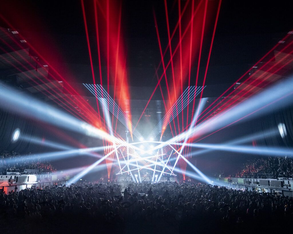 1024x819 Claypaky Lights Up Skindred's First Arena Headline Show at Wembley