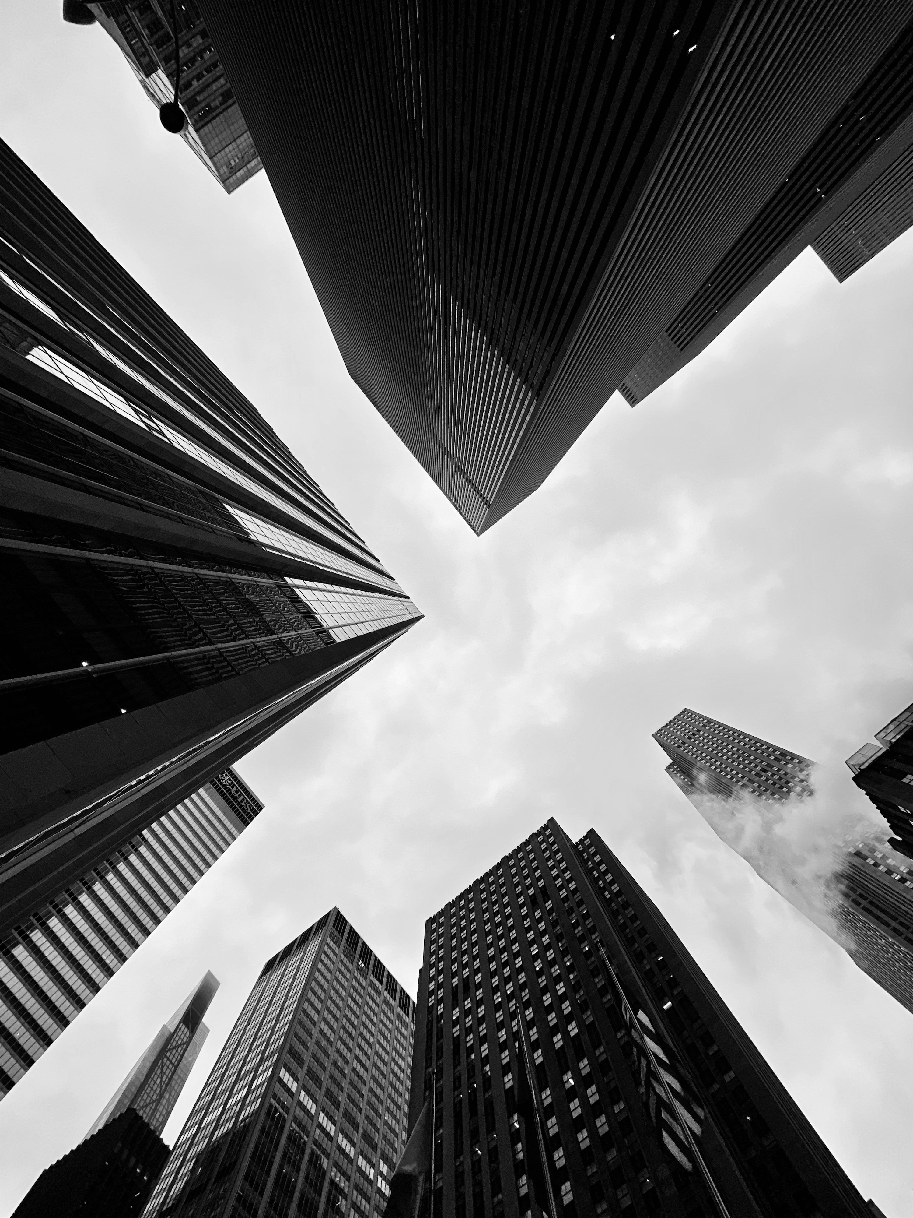 3000x4000 Black And White City Picture. Download Free Image