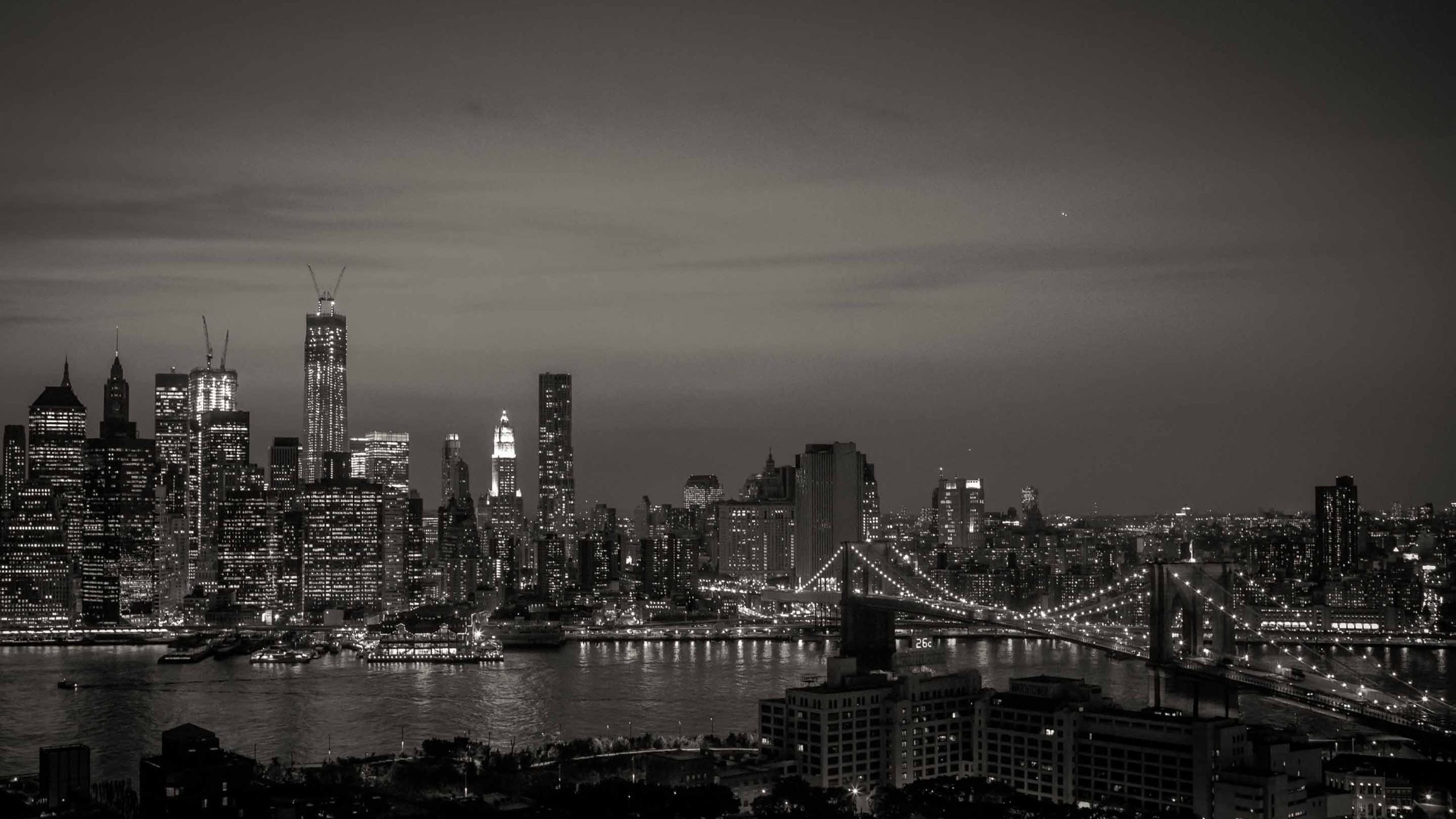 2560x1440 New York City Black And White MacBook Air Wallpaper Download