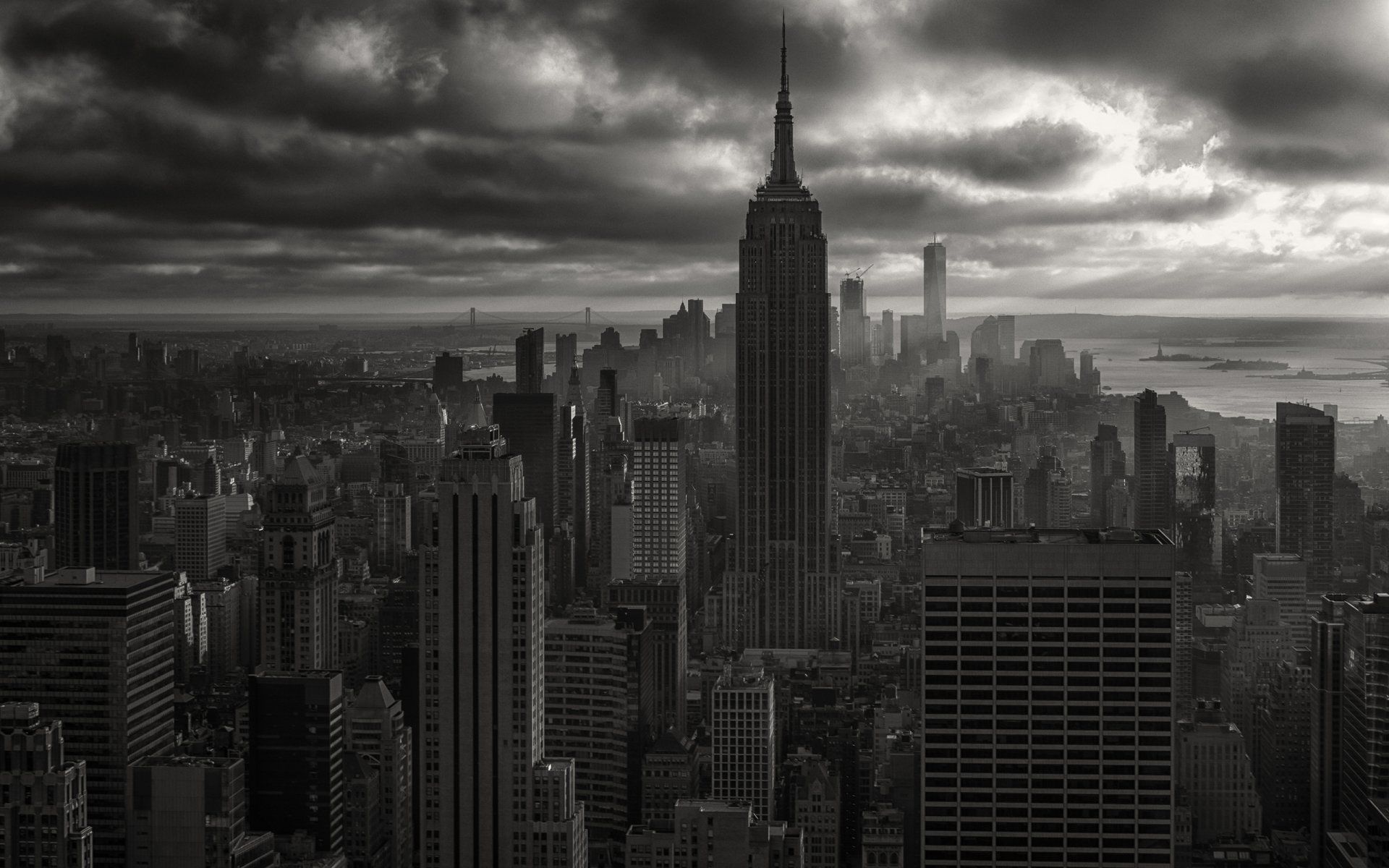 1920x1200 NYC Monolith