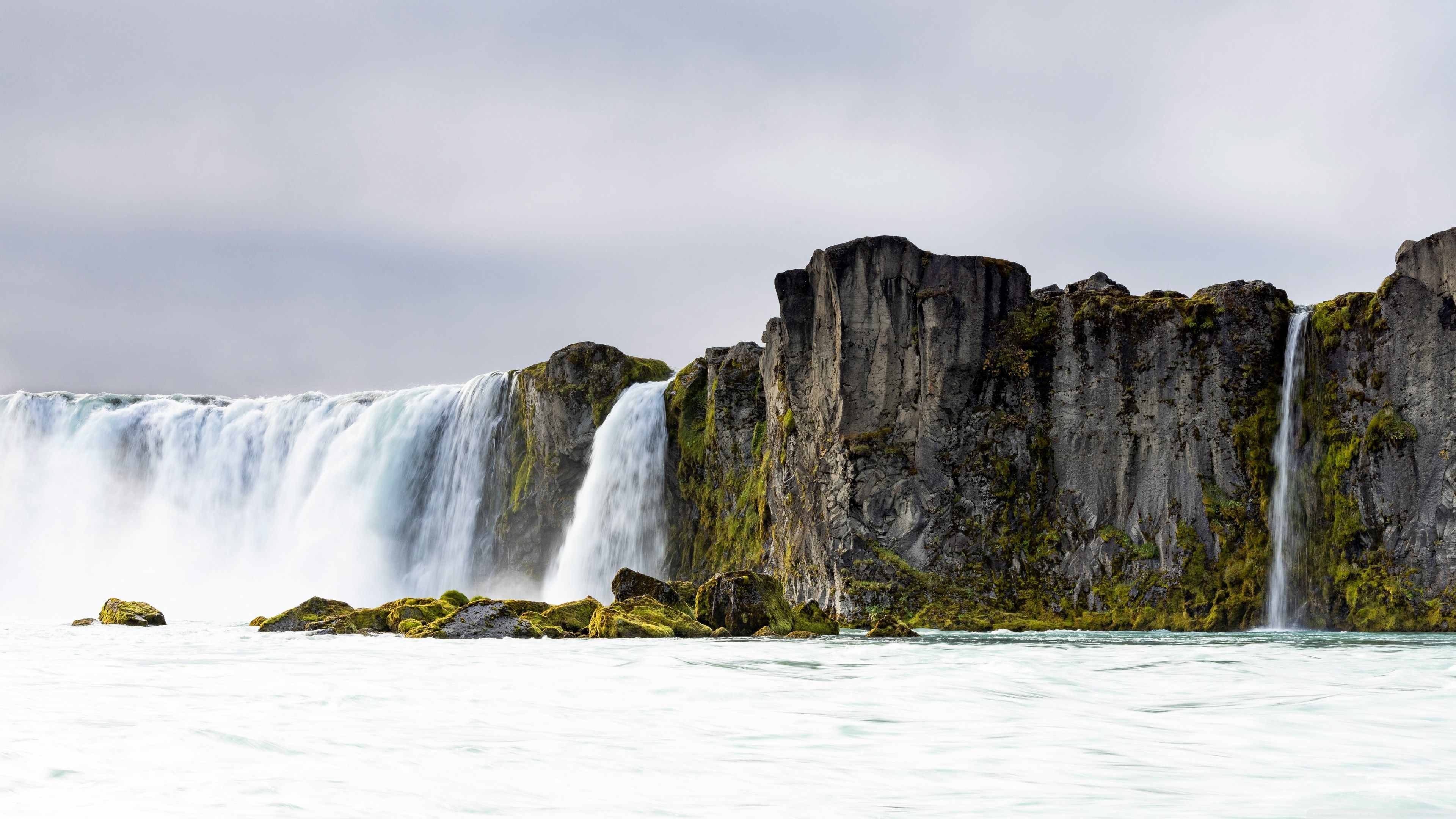 3840x2160 Waterfall Flowing into the Sea 4K UHD Wallpaper for UltraHD Desktop and TV : Widescreen and UltraWide Display : Dual Monitor