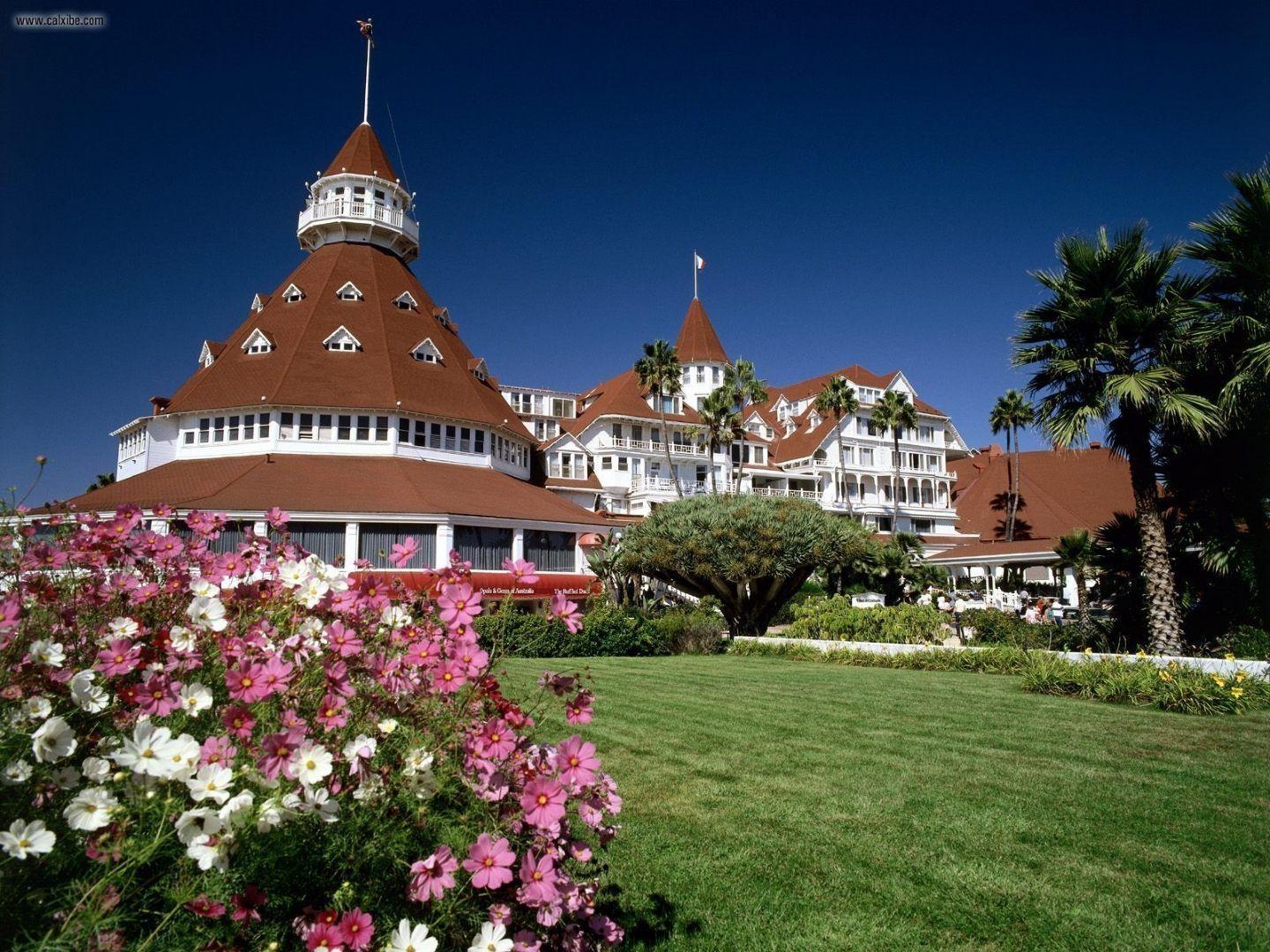 1440x1080 Known places: Hotel Del Coronado, California, desktop wallpaper nr. 20924