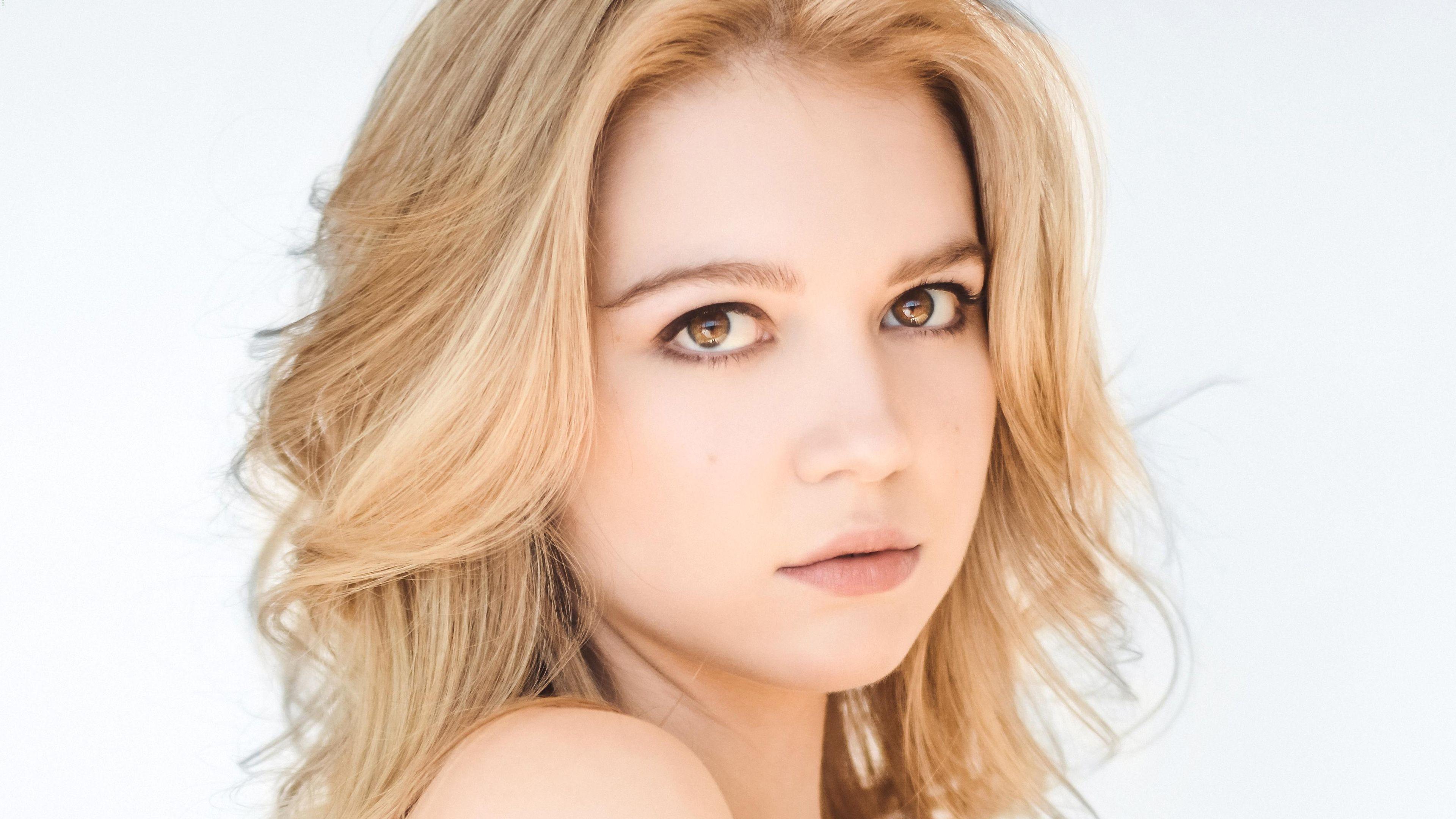 3840x2160 Wallpaper 4k Abby Ross 4k Wallpaper, Abby Ross Wallpaper, Celebrities Wallpaper, Girls Wallpaper, Hd Wallpaper
