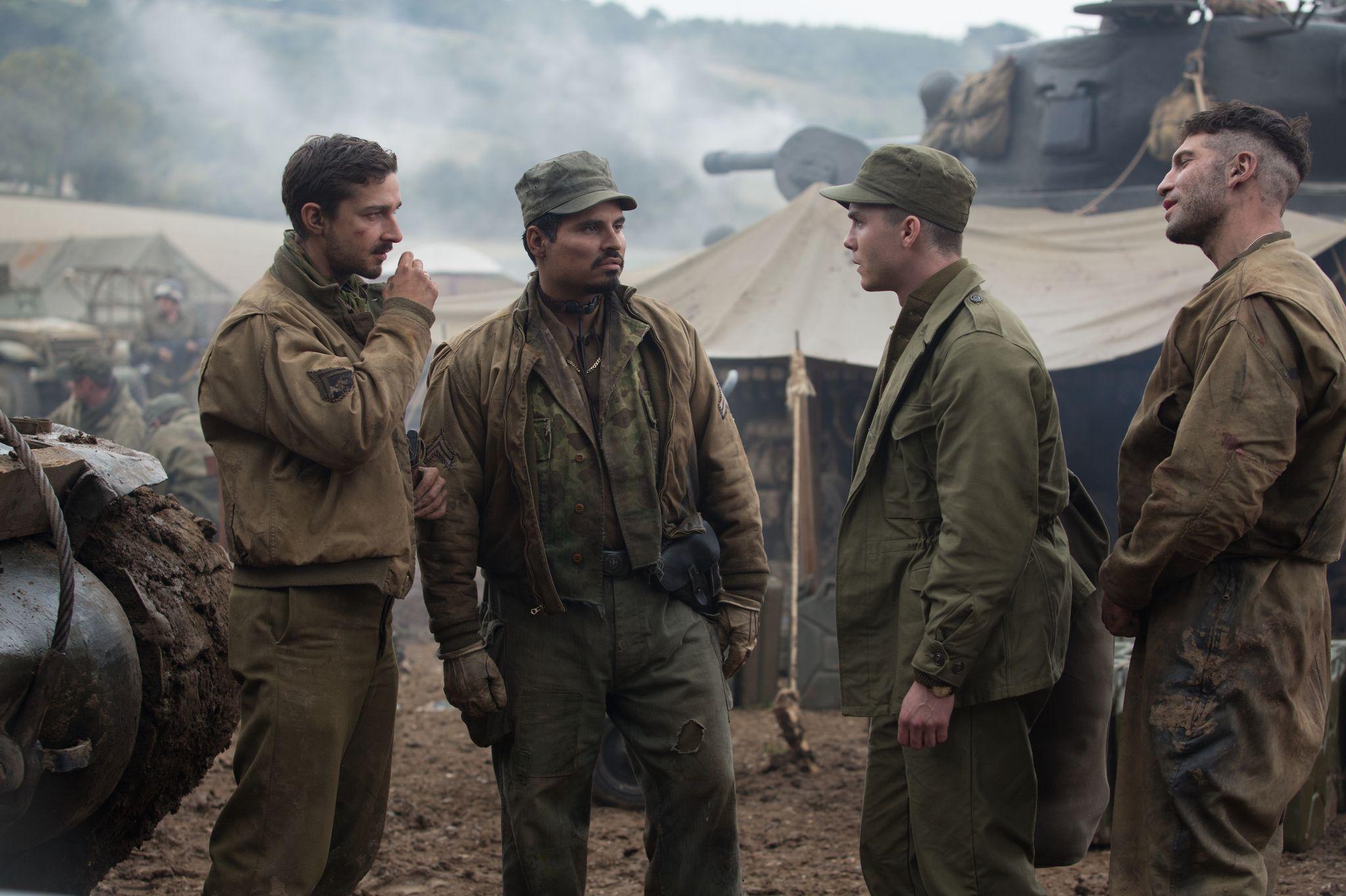 2048x1365 Fury (2014)