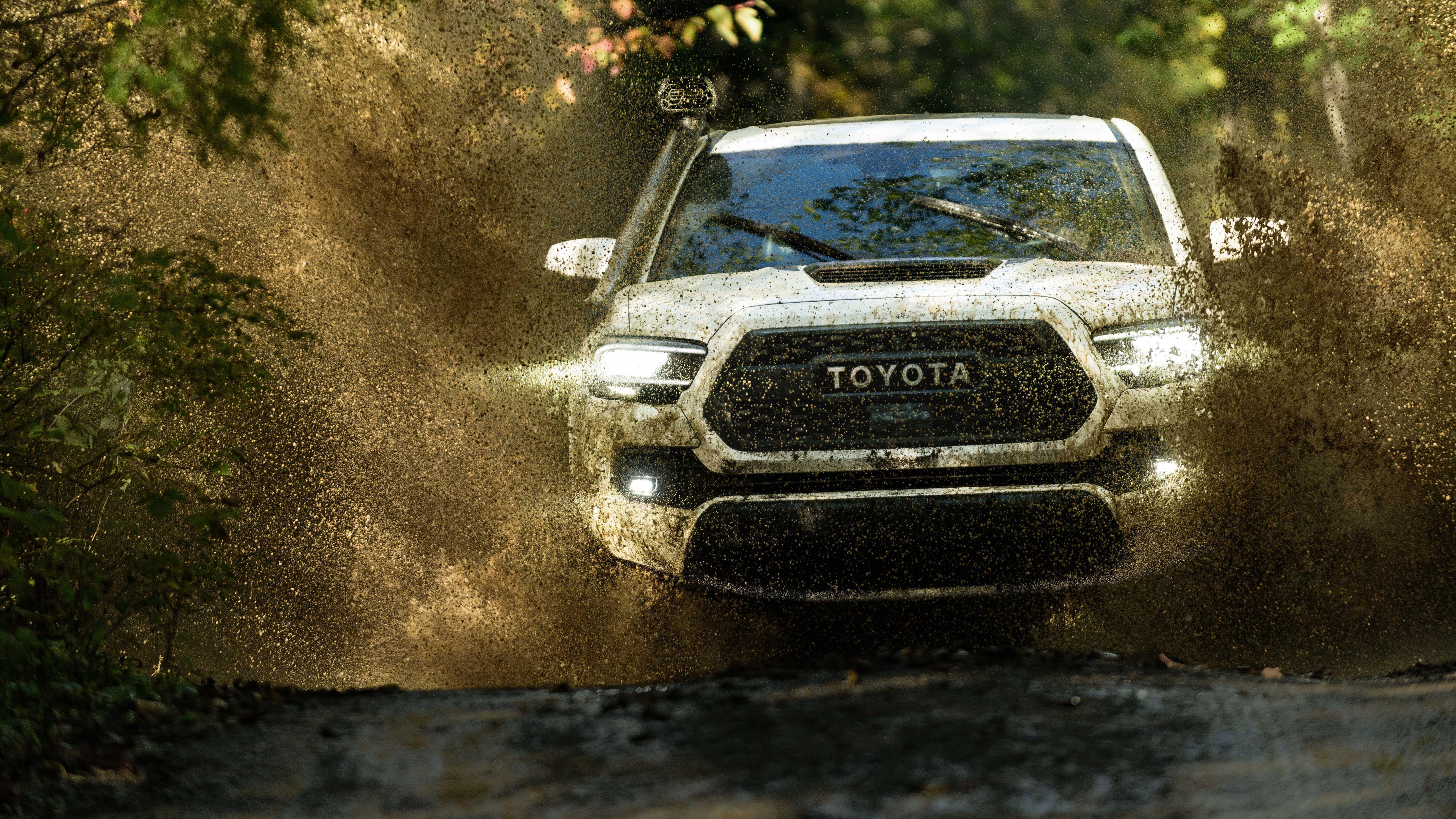 7360x4140 Toyota Tacoma Desktop Wallpaper