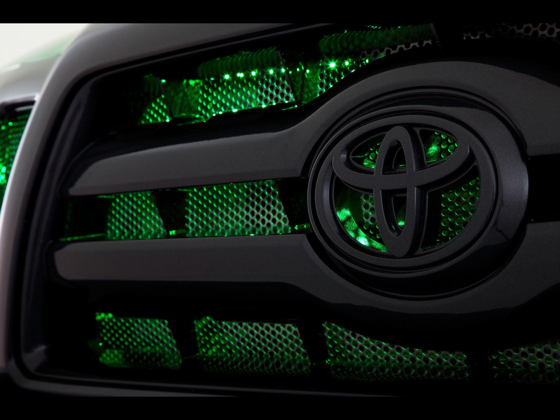1920x1440 Toyota Truck Wallpaper