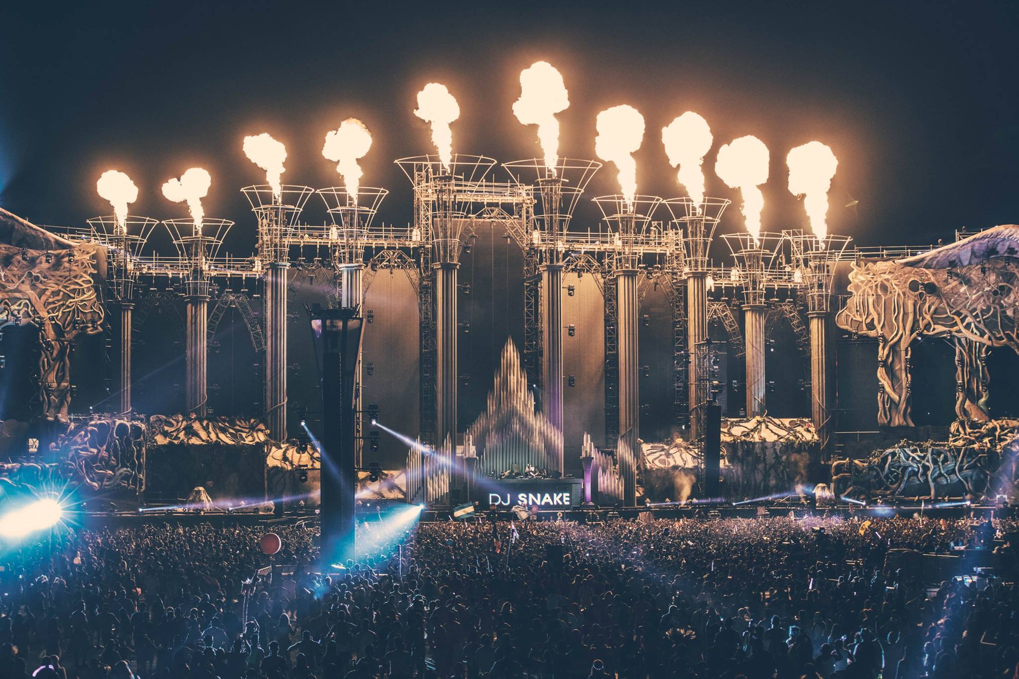 2048x1365 EDC Wallpaper. EDC Las Vegas Wallpaper, EDC Wallpaper and EDC Las Vegas Desktop Background