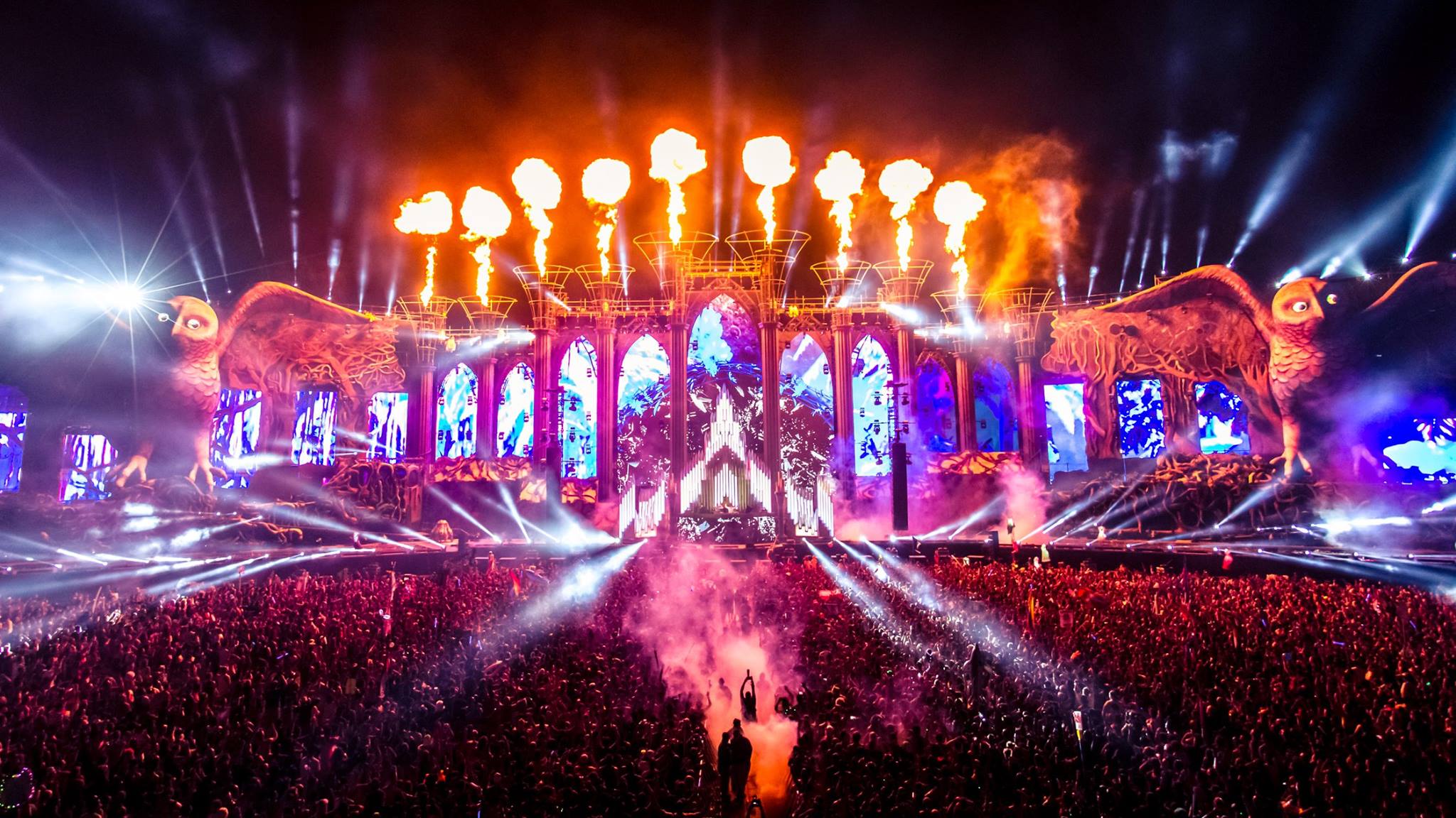 2048x1152 Electric daisy carnival wallpaper