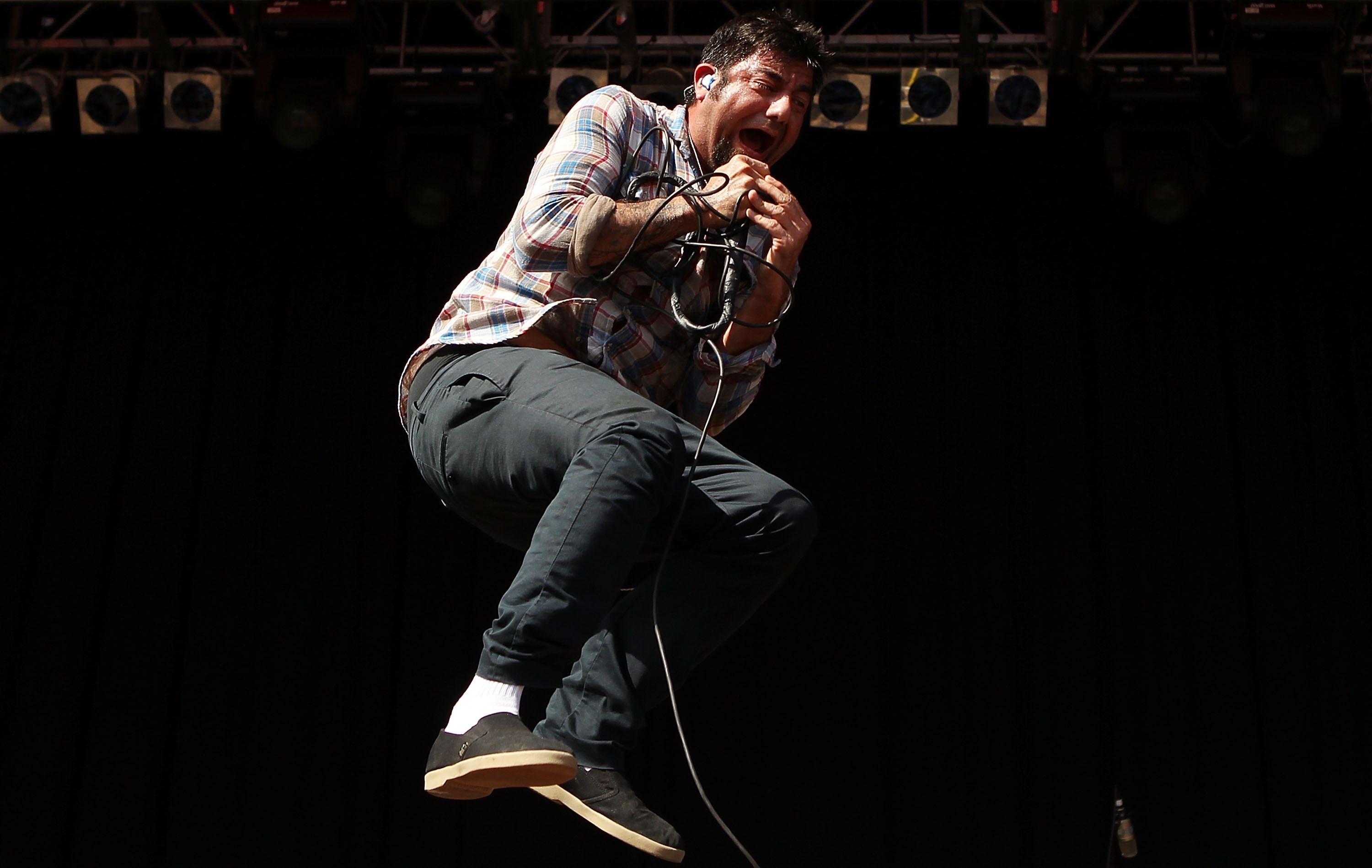 3000x1899 Deftones HD Wallpaper