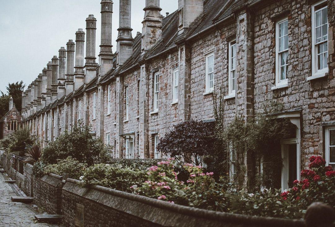 1080x732 English Village Picture. Download Free Image