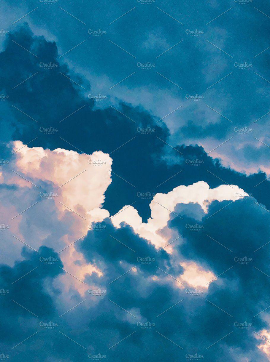 910x1222 Dark blue sky clouds texture. Blue sky clouds, Sky and clouds, Blue sky background