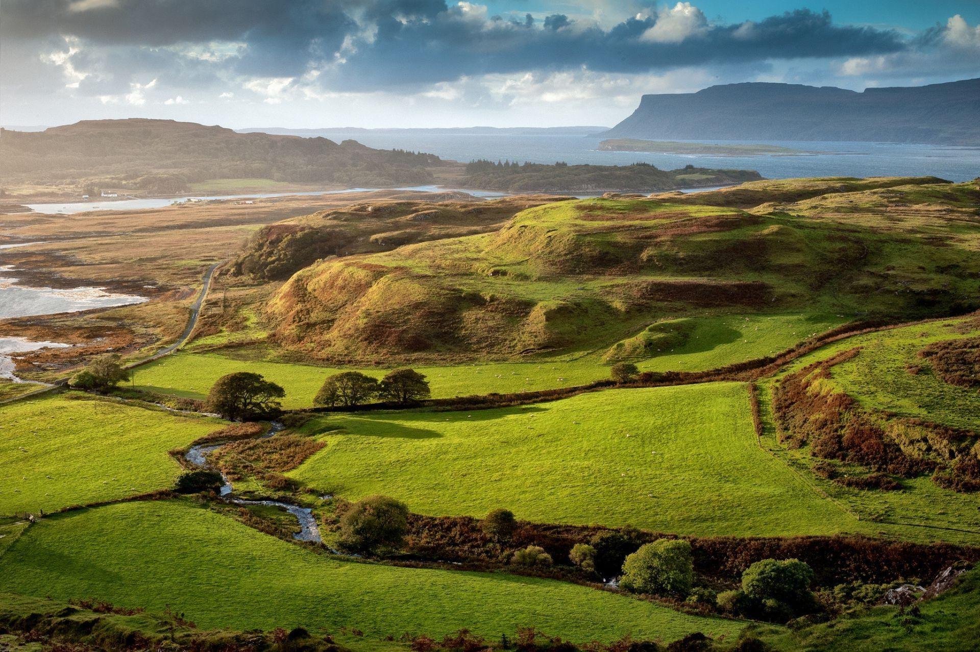 1920x1277 England Britain Nature fields. iPhone wallpaper for free