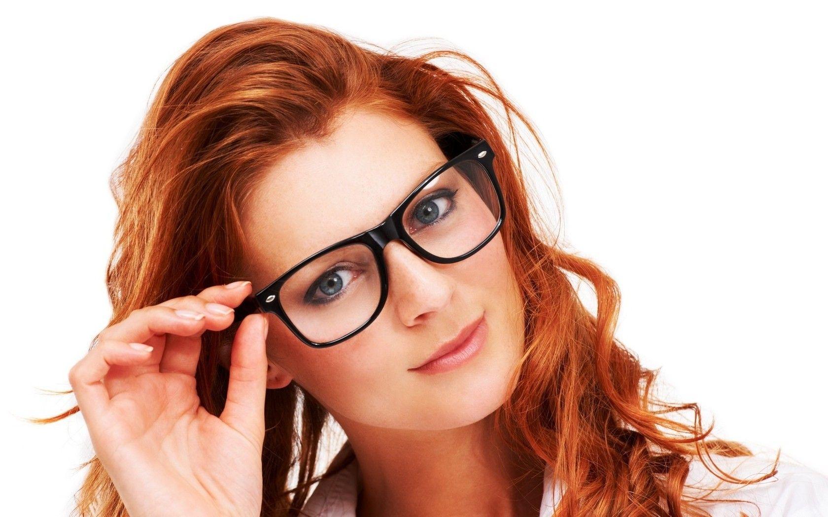 1680x1050 Girls With Glasses
