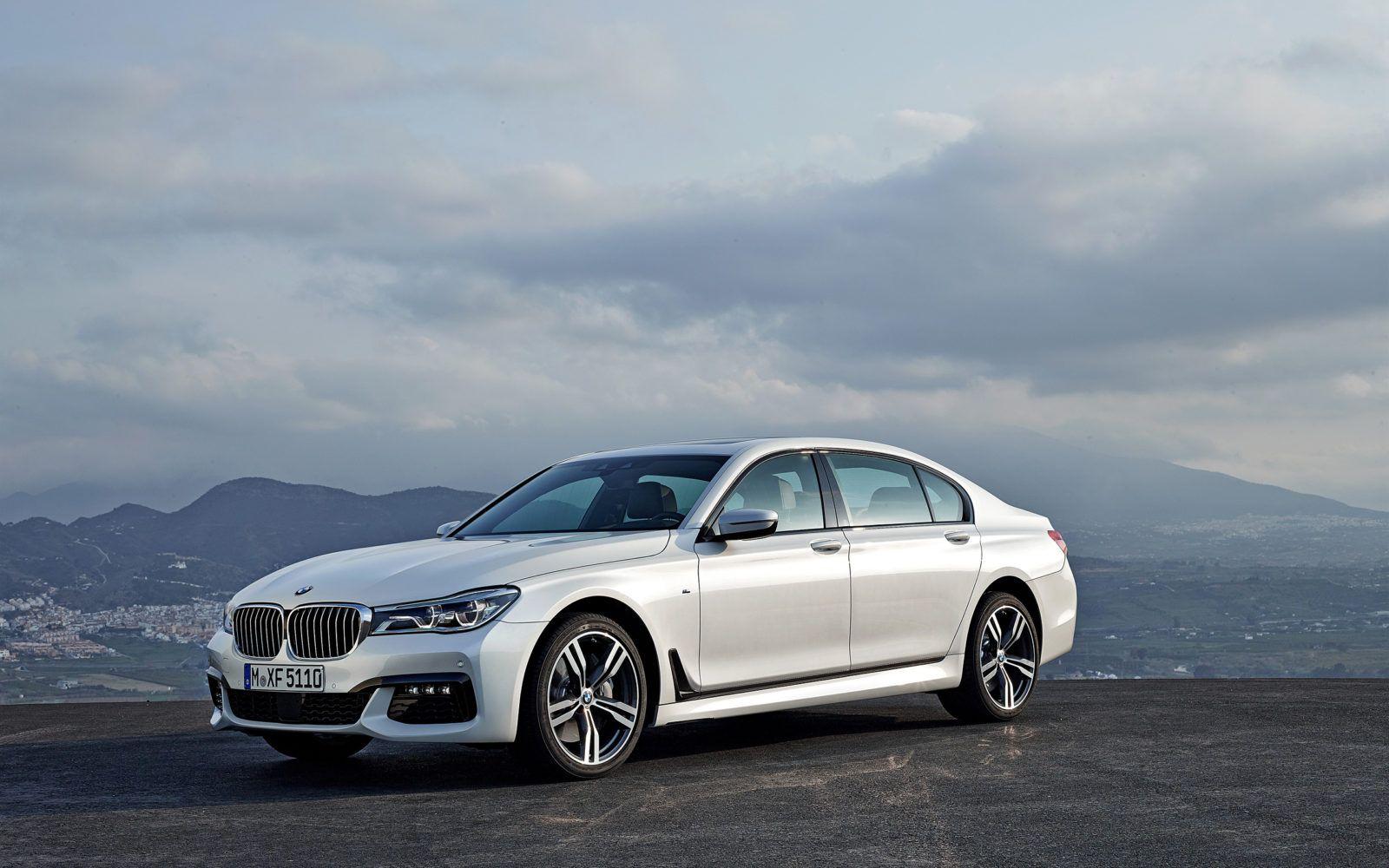 1600x1000 BMW 7 Series Wallpaper