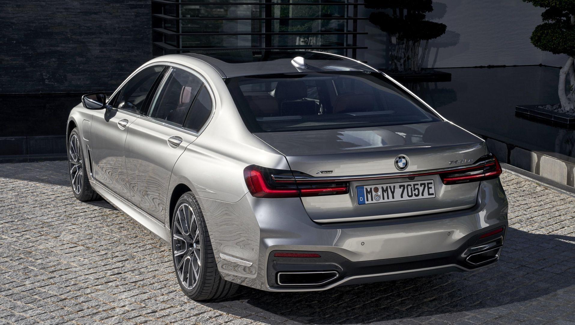 1915x1082 BMW 7 Series Image, Interior & Exterior Photo Gallery