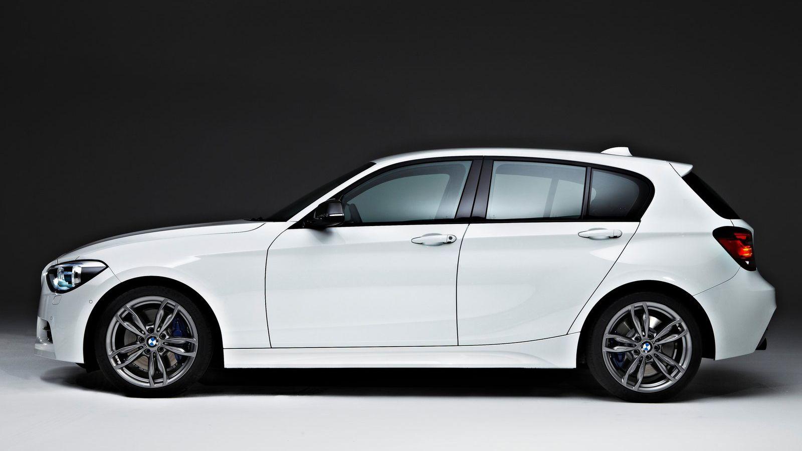 1600x900 Bmw 135i Wallpaper Free