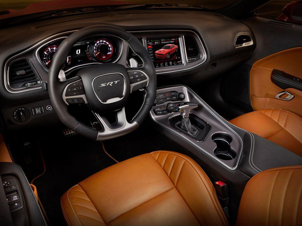1024x768 Dodge Hellcat Logo Wallpaper