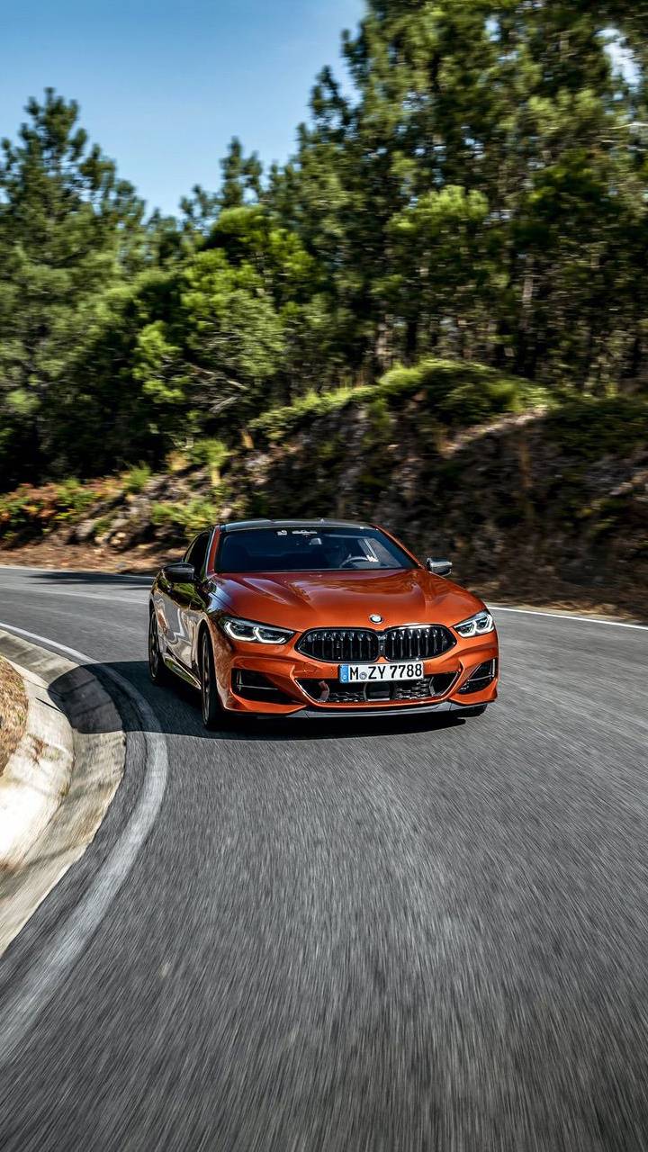 720x1280 BMW M850i wallpaper